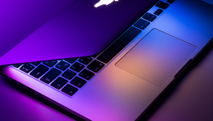 苹果M3系列芯片瞄上了AI从业者，新款MacBook Pro起售价便宜